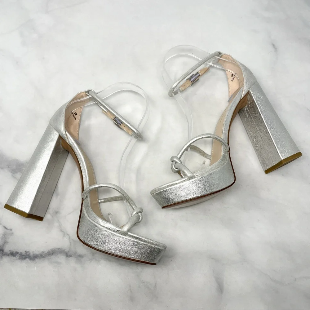 NEW Pelle Moda Gilian Metallic Leather Platform Flared Block Heel Sandals Glam 9
